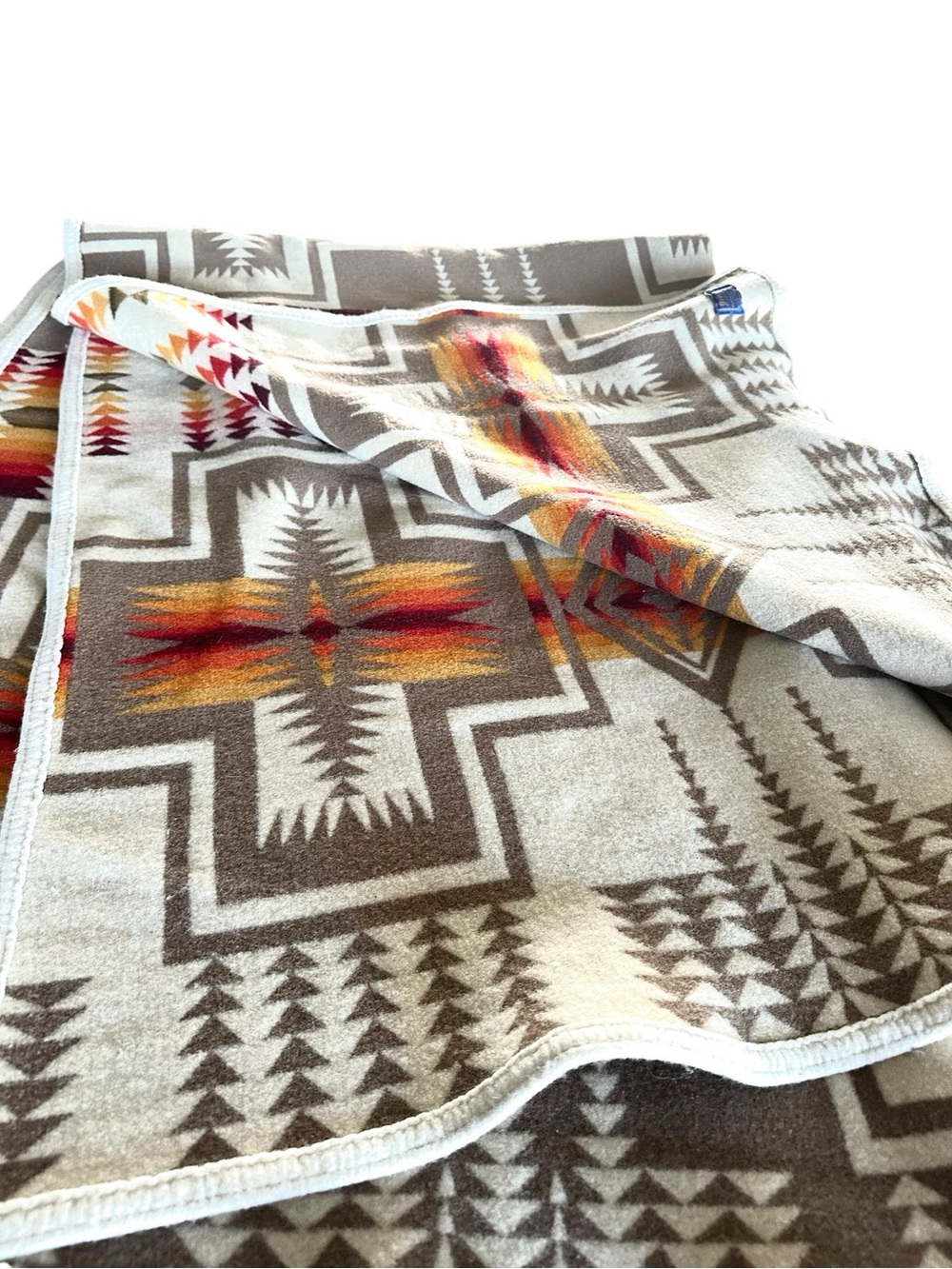 Pendleton Beaver State Wool Throw Blanket Cozy Southwestern Pattern 50” x 70” - Picture 8 of 16
